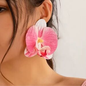 Orchid Floral Pink and White Earrings